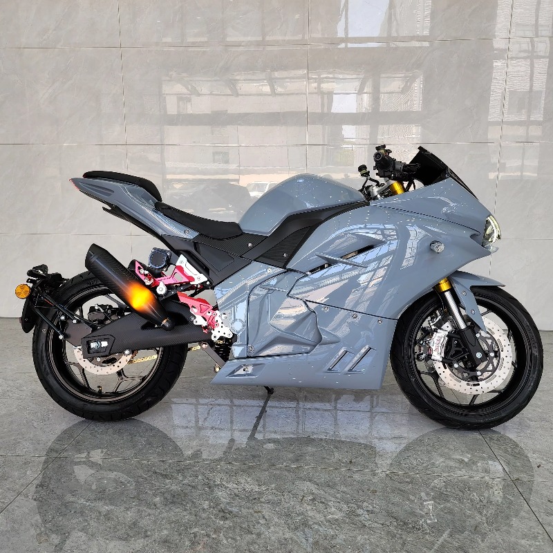 STLF Moto Elettrica Economica  - 72V 5000W Electric Motorcycle recensione e prezzo